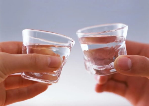 谁能帮郭广昌复兴舍得酒？