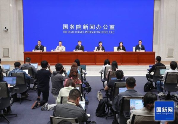 涉企执法“瘦身”：检查少了34％，罚款退了13亿